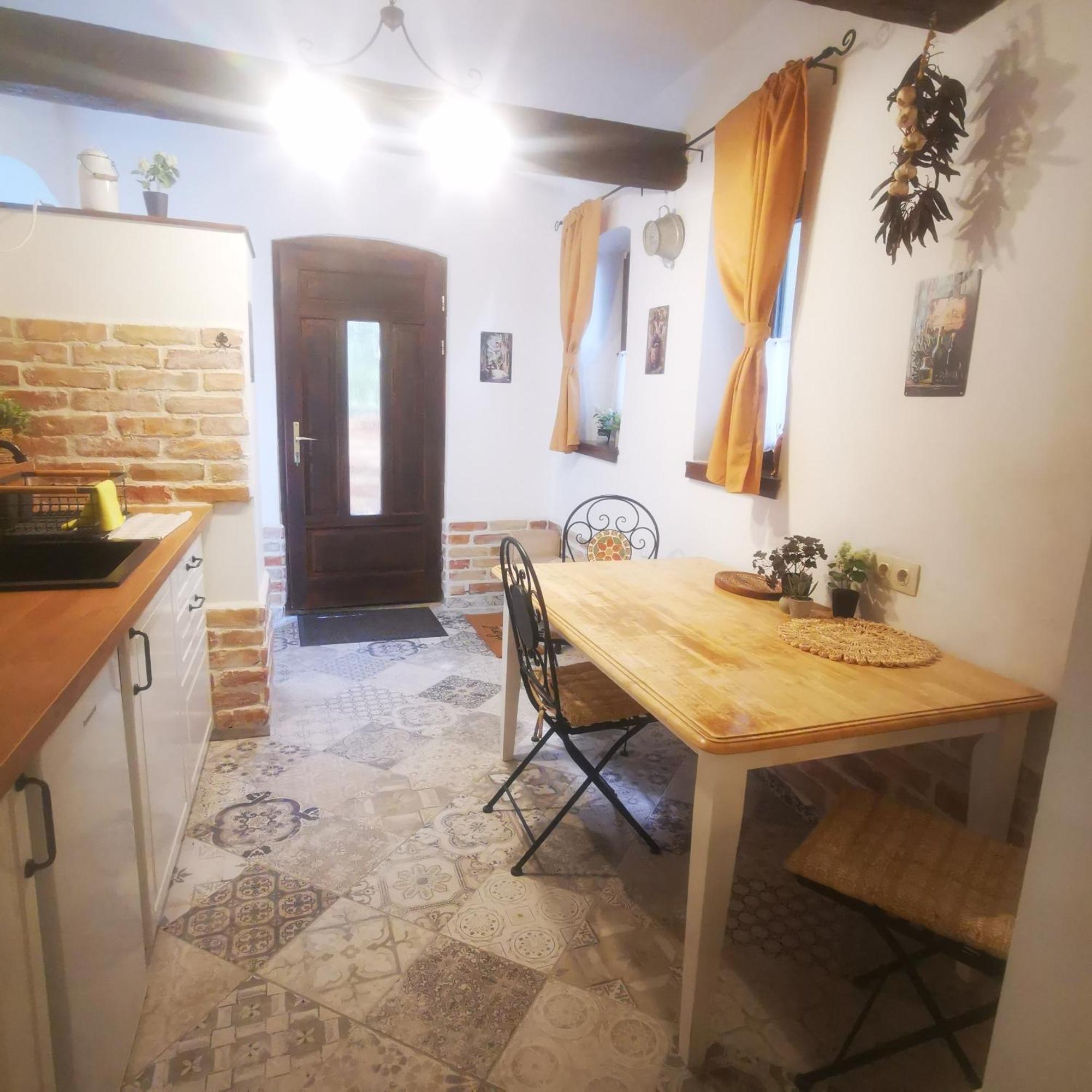 Apartamento Kuria Extra *